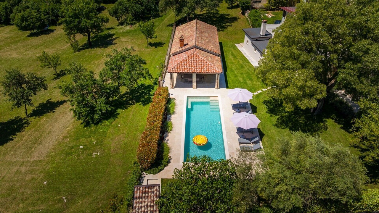 Photo of Outdoor in Baderna
