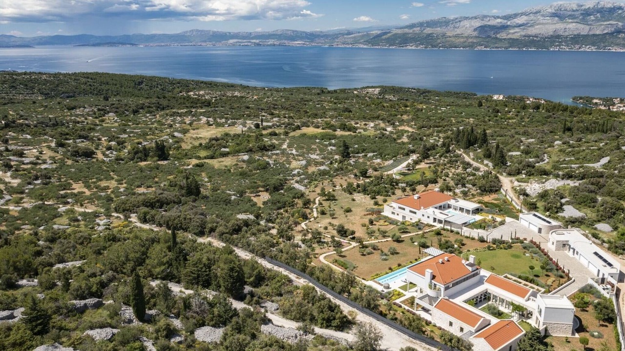 Photo of Outdoor in Supetar