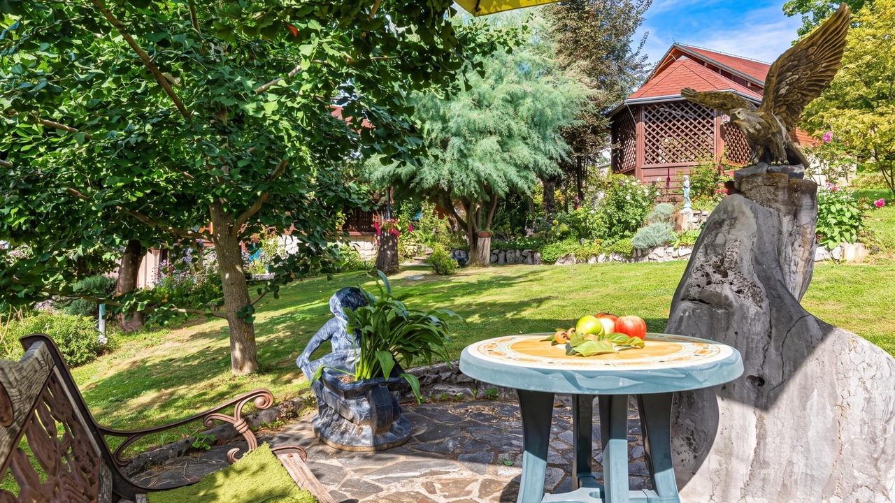 Photo of Outdoor in Semic