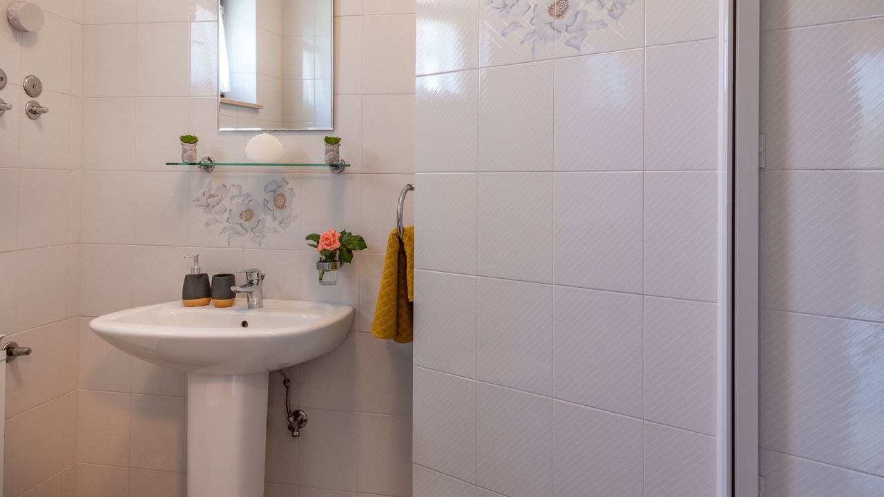 Photo of Bathroom in Santalezi