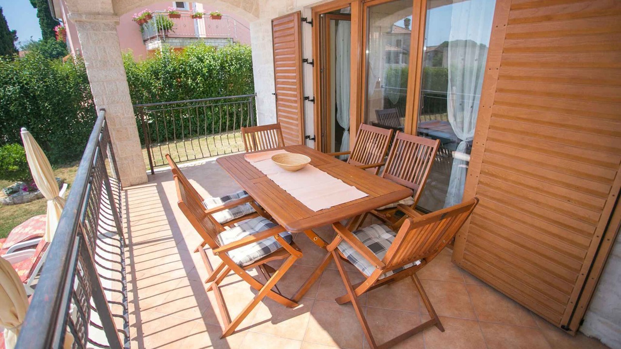 Photo of Outdoor in Buici