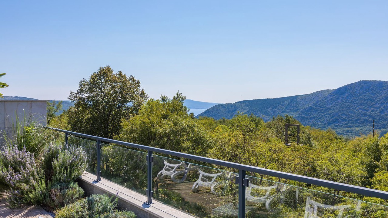 Photo of Patio Balcony in Grizane