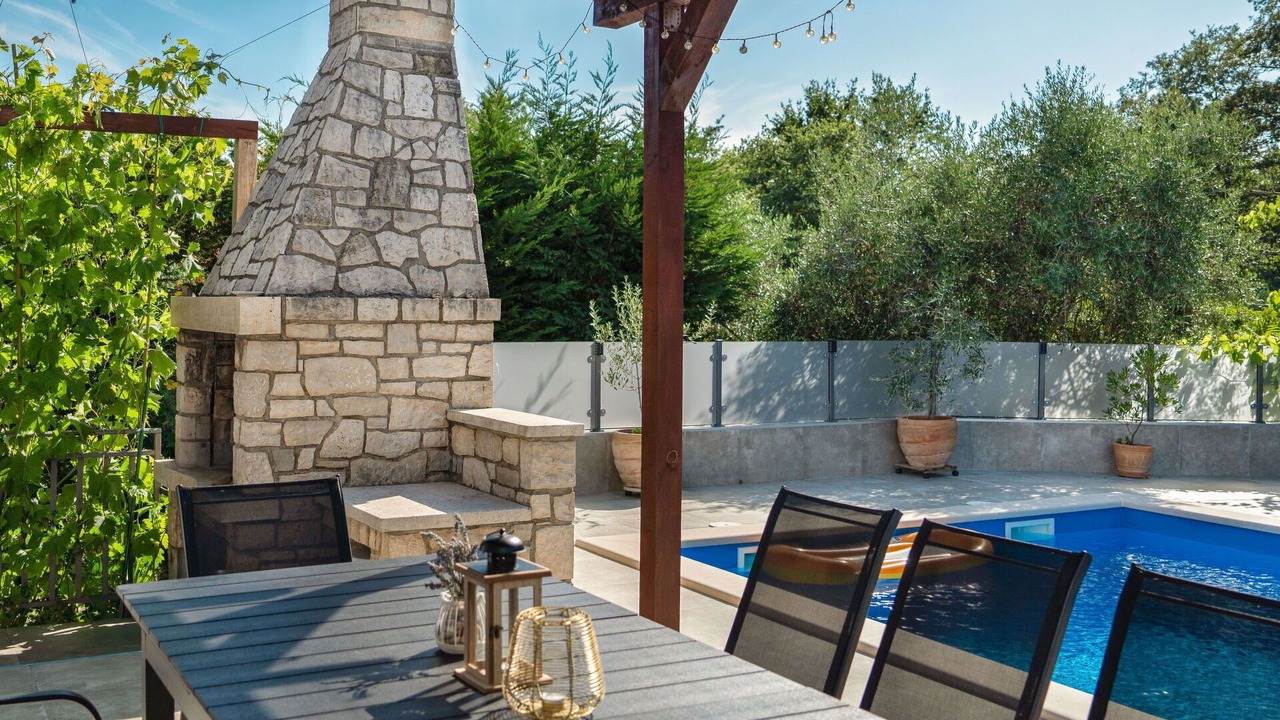 Photo of Outdoor in Radini