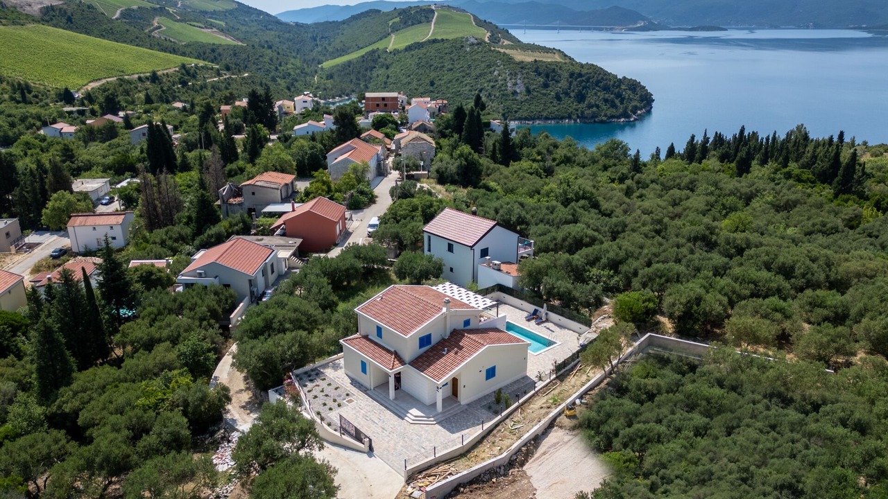Photo of Outdoor in Kremena