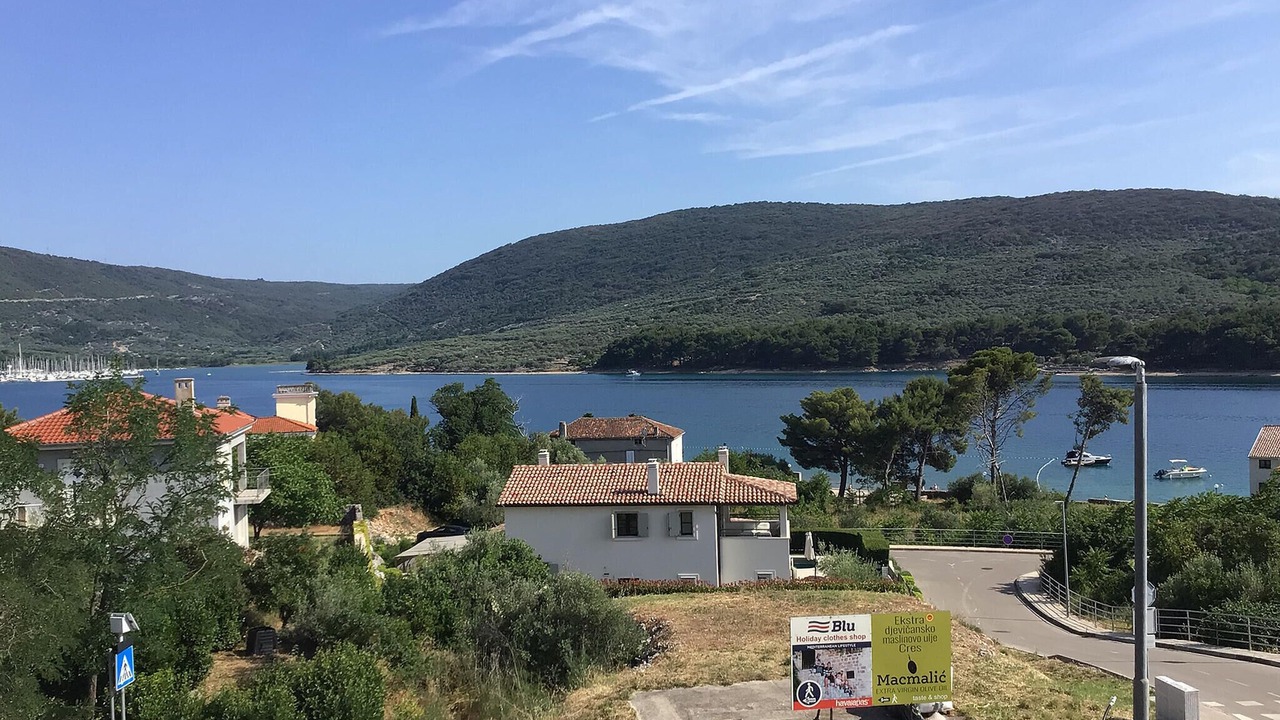 Photo of Bedroom in Cres