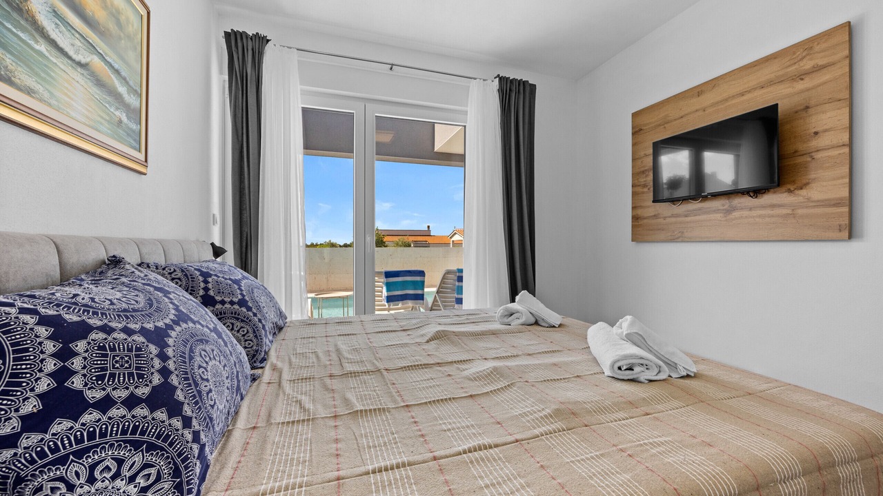 Photo of Bedroom in Loborika