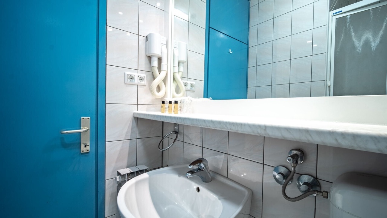 Photo of Bathroom in Cove Rogacic