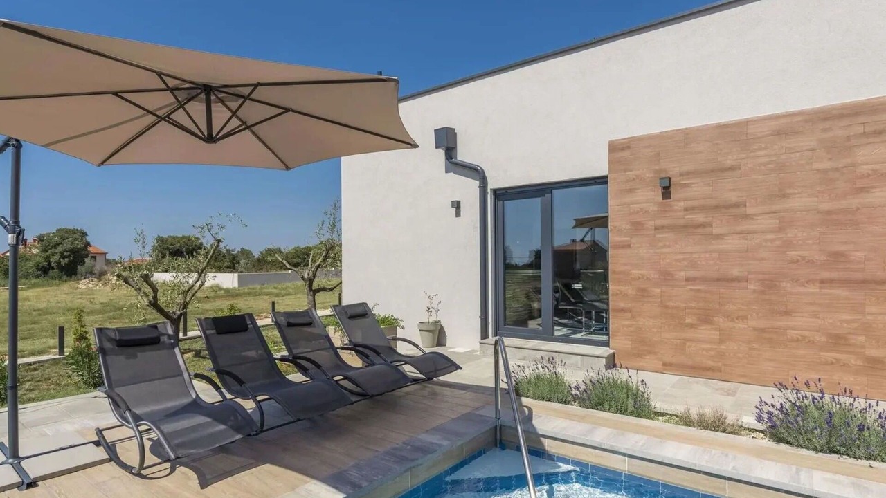 Photo of Outdoor in Galizana