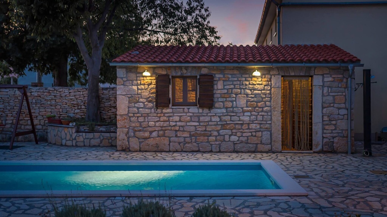 Photo of Outdoor in Promina