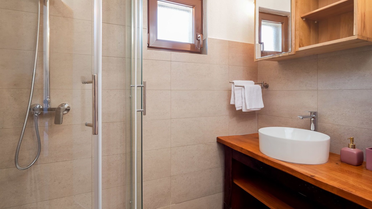 Photo of Bathroom in Oklaj