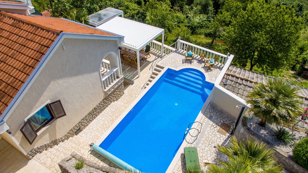 Photo of Outdoor in Sarsoni