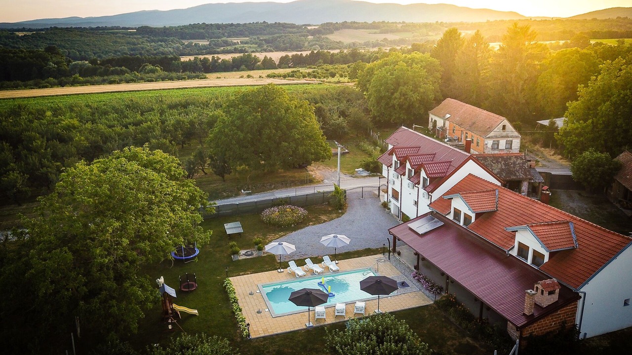 Photo of Outdoor in Velika