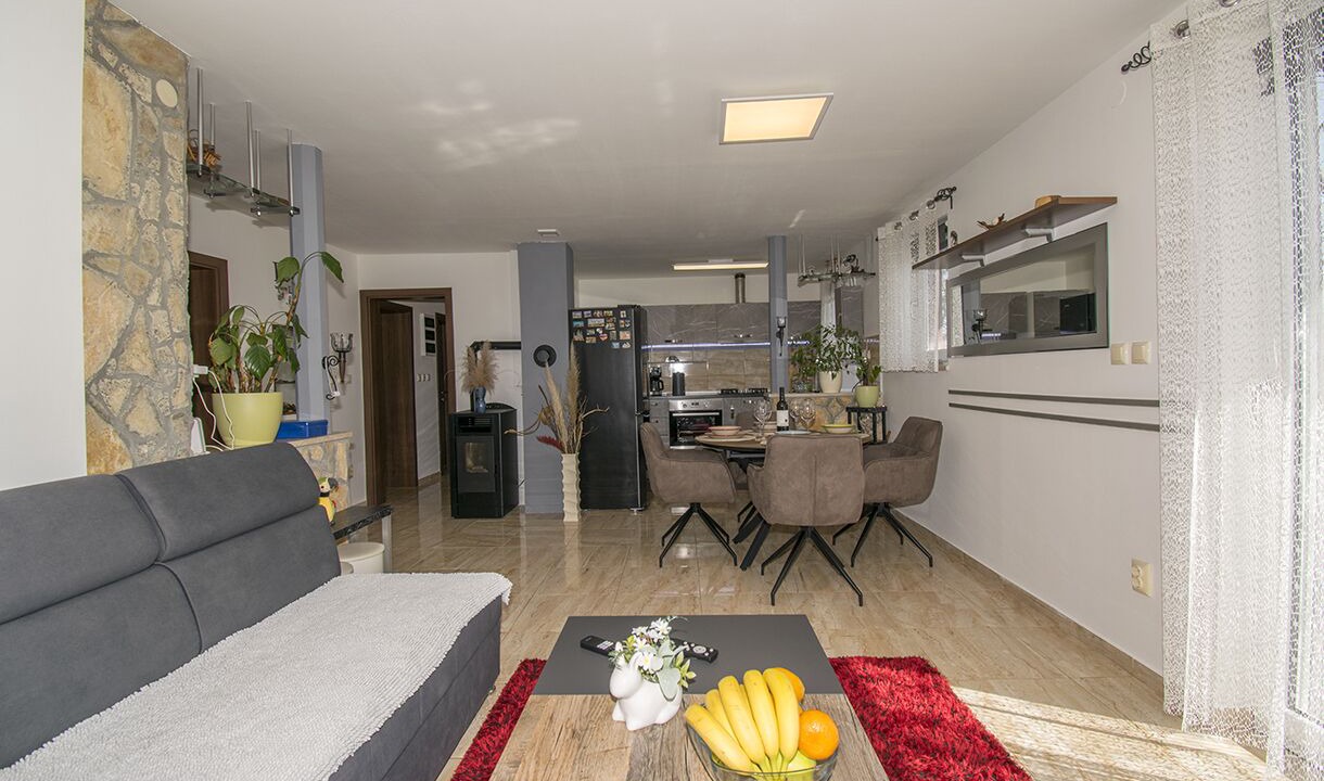 Photo of Livingroom in Jursici