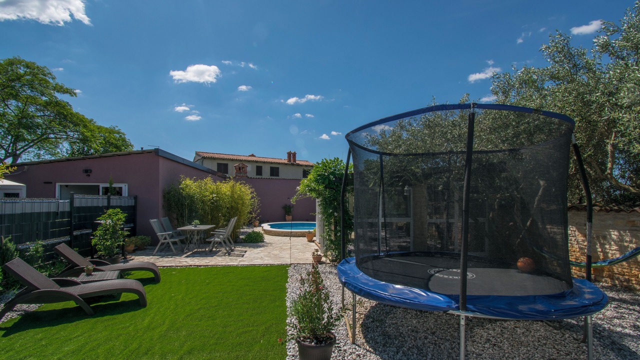 Photo of Outdoor in Jursici
