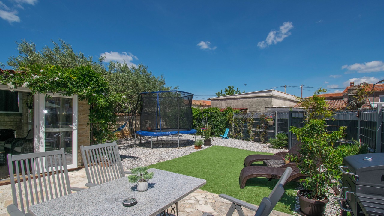 Photo of Outdoor in Jursici