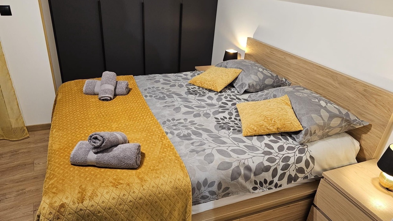 Photo of Bedroom in Cove Rogacic