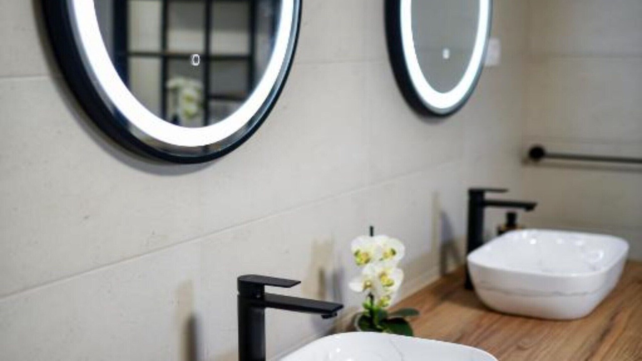 Photo of Bathroom in Pasman