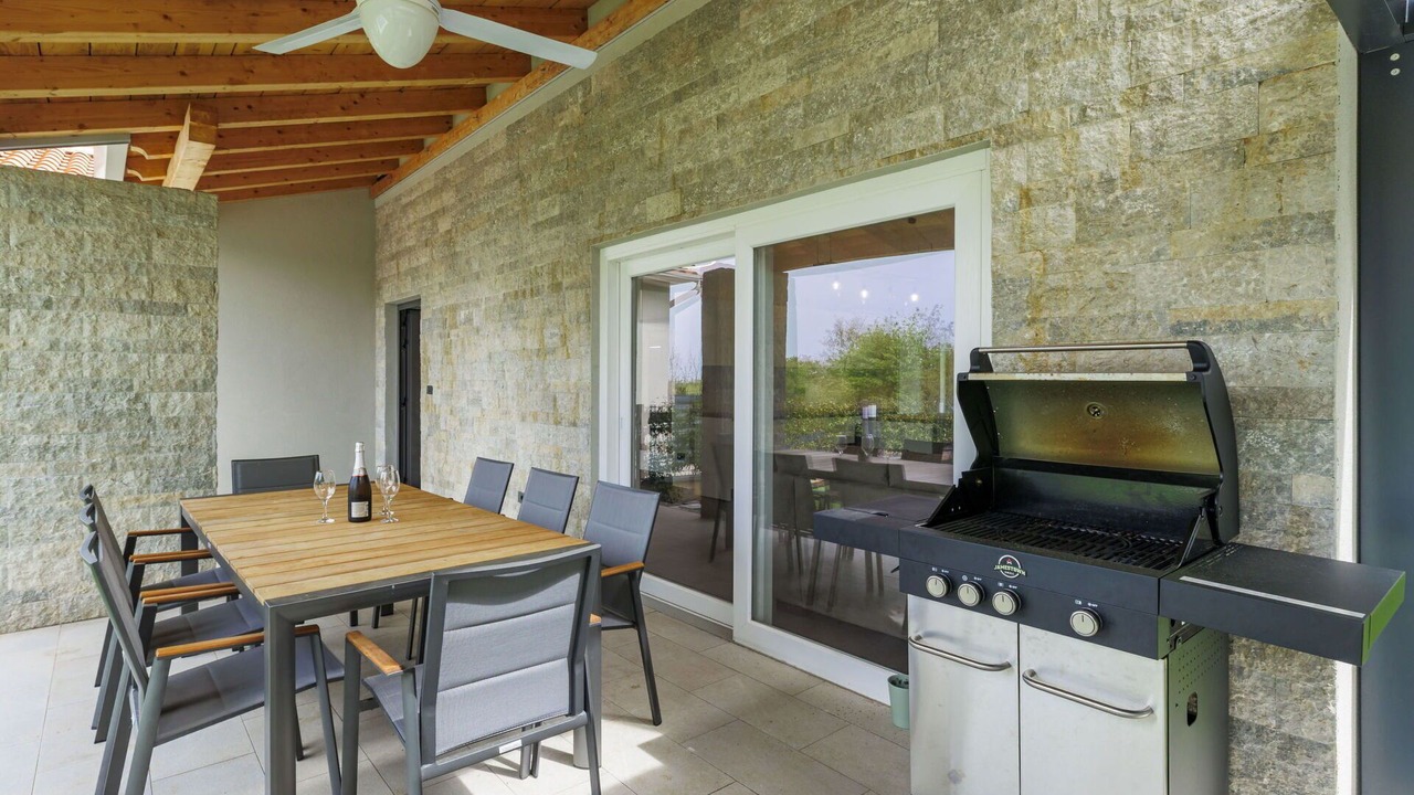 Photo of Patio Balcony in Babici