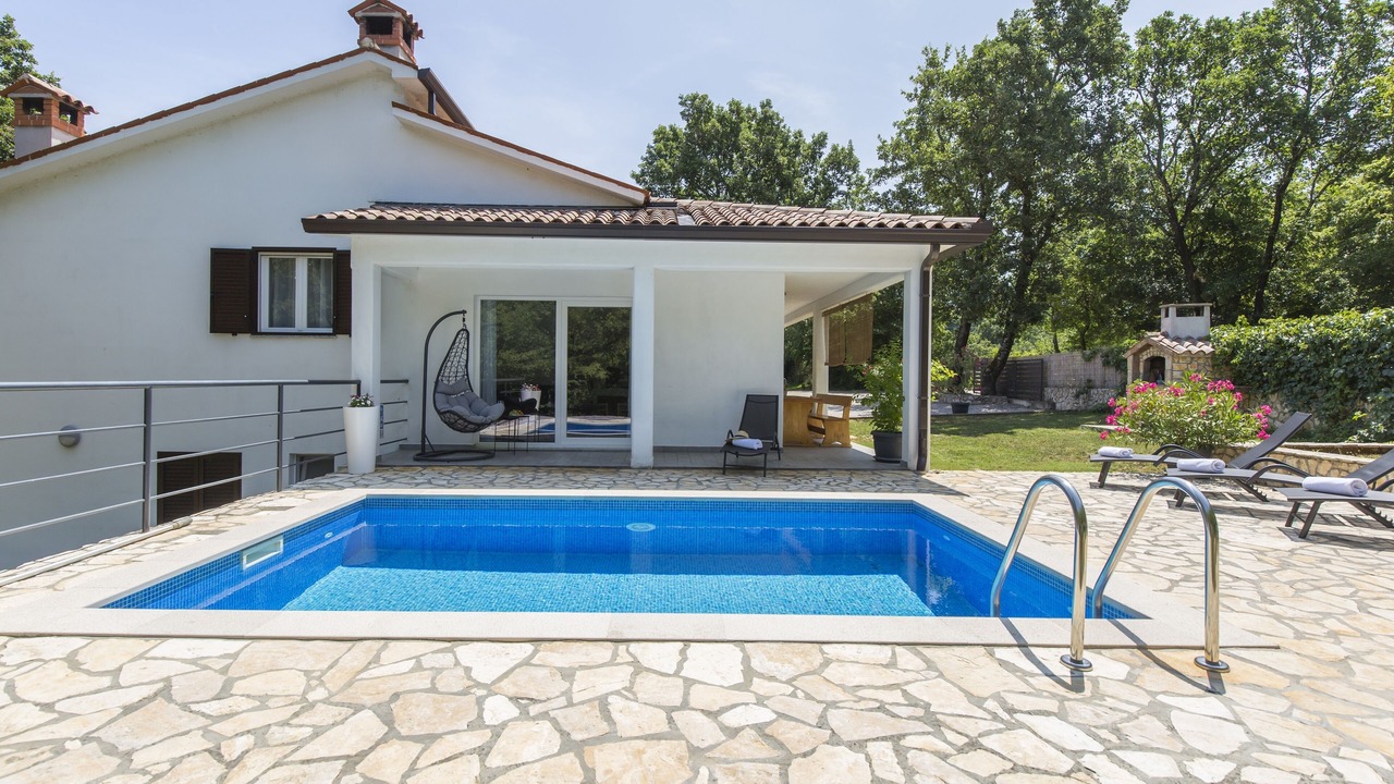 Photo of Outdoor in Kapelica
