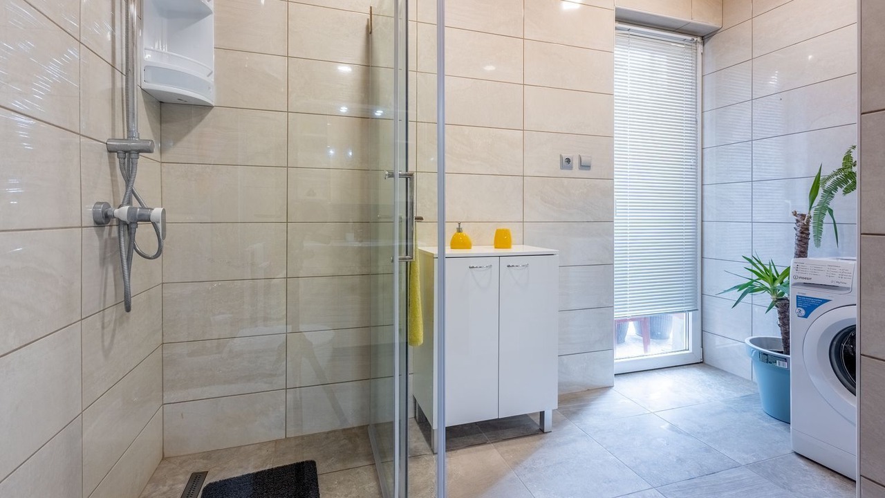 Photo of Bathroom in Grizane