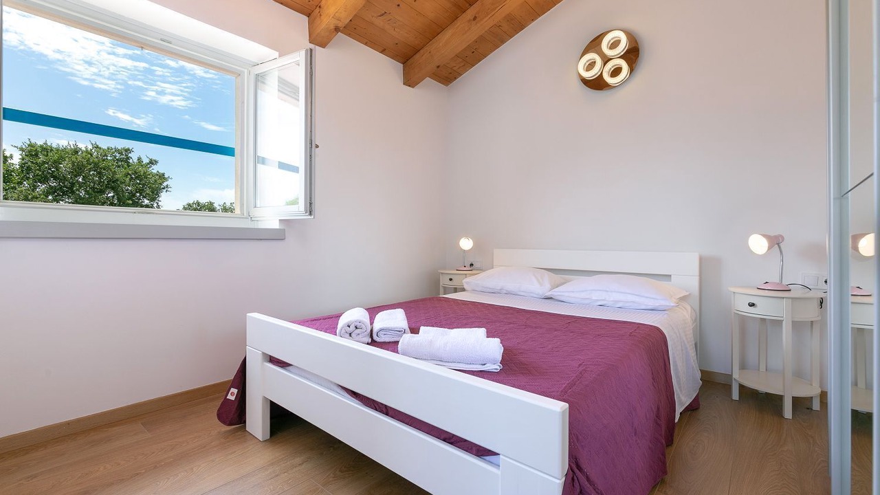 Photo of Bedroom in Funtana