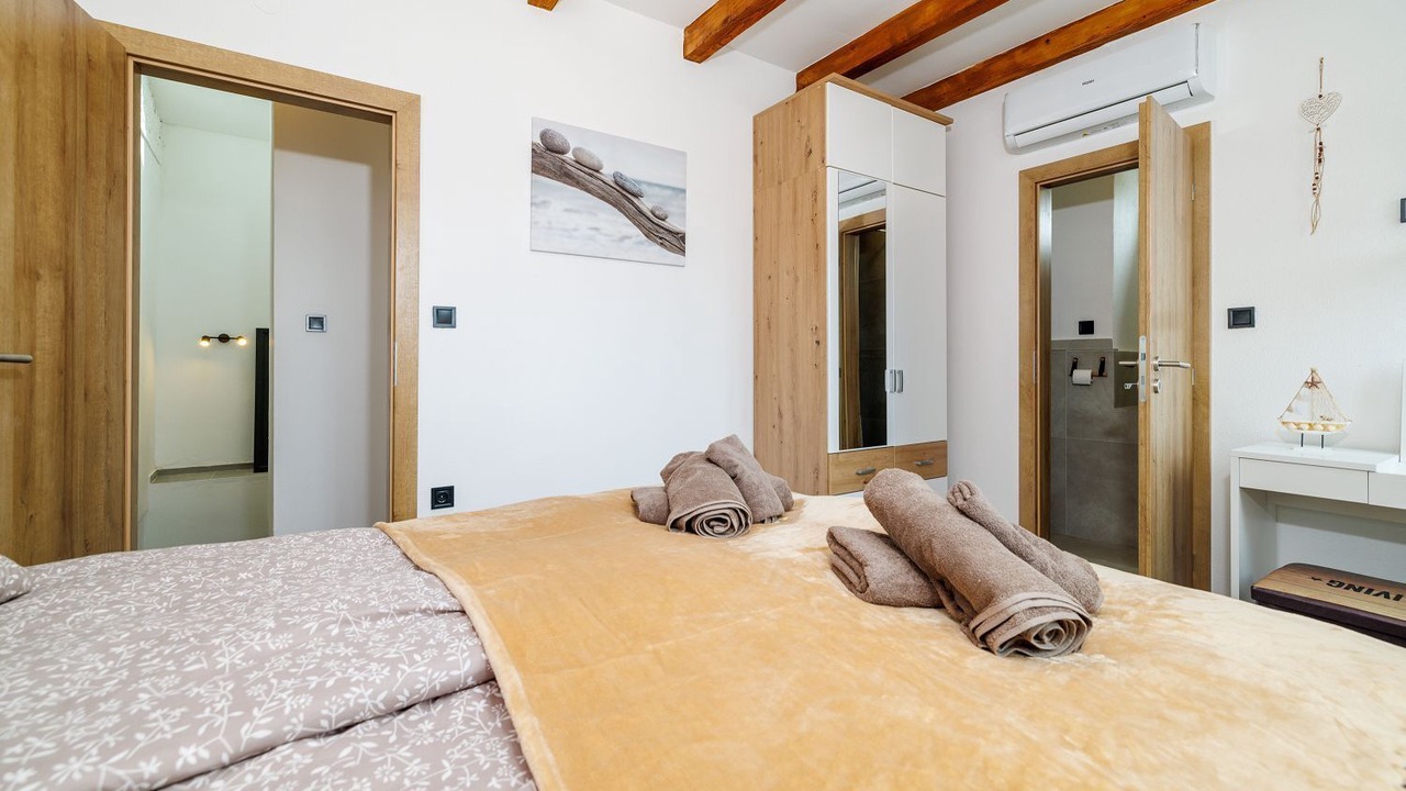 Photo of Bedroom in Grizane