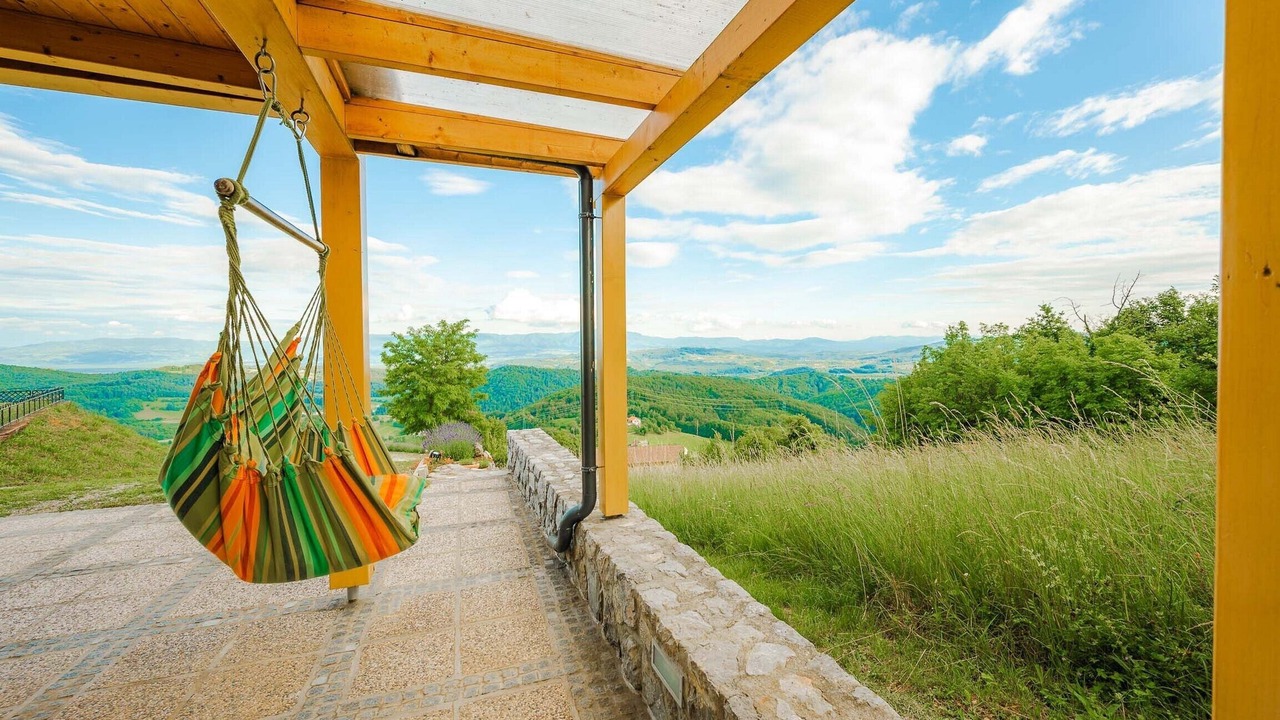 Photo of Outdoor in Bostanj