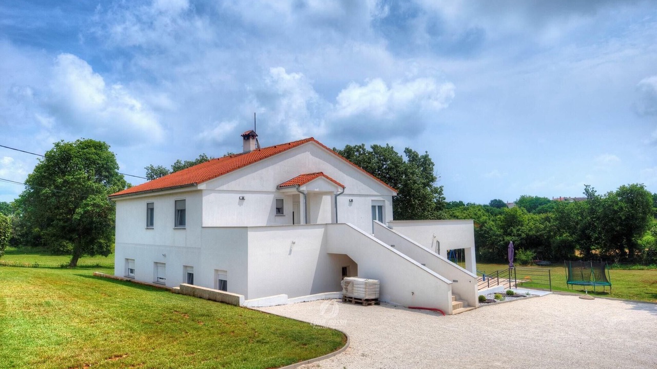 Photo of Outdoor in Valtura
