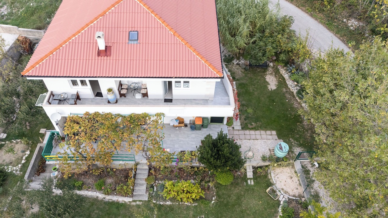 Photo of Outdoor in Rtina