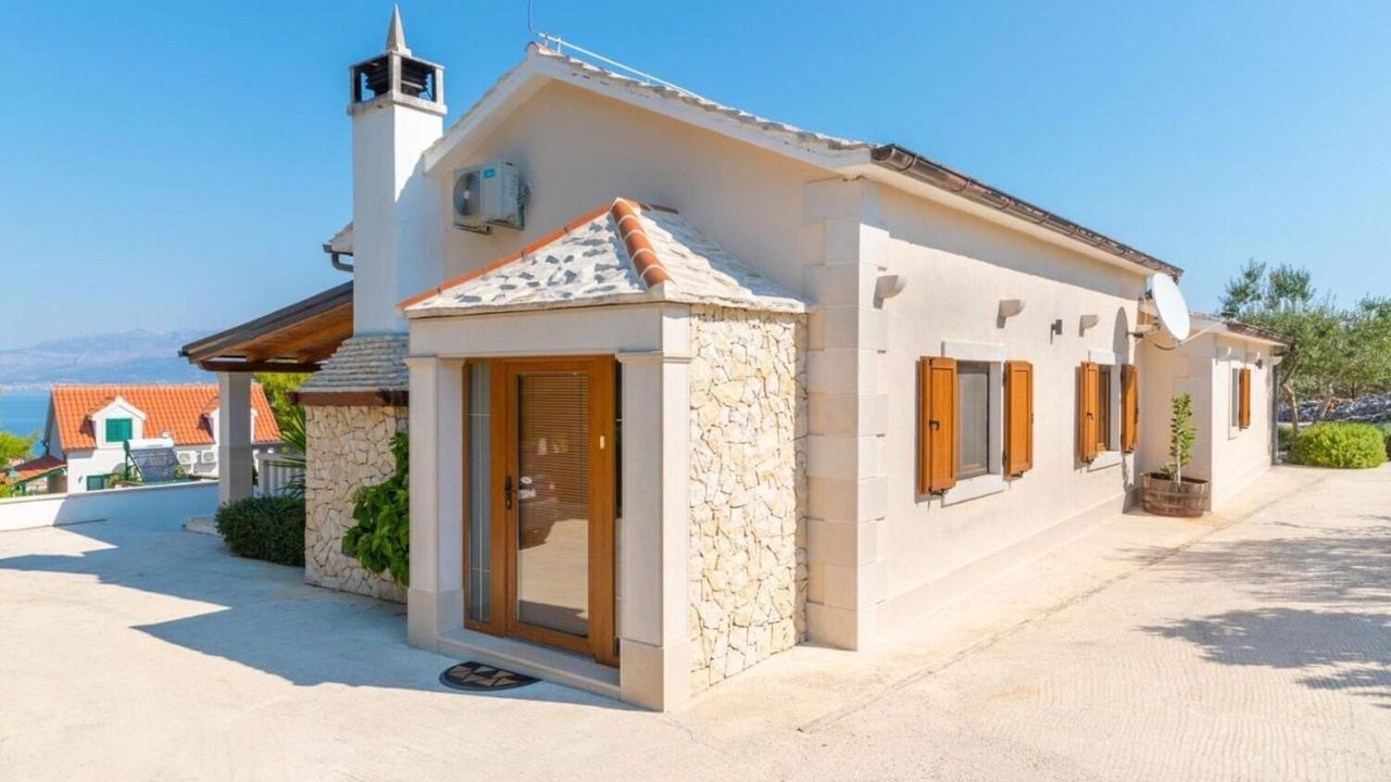 Photo of Outdoor in Supetar