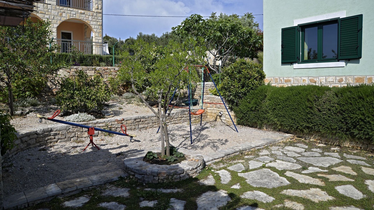 Photo of Others in Maslinica