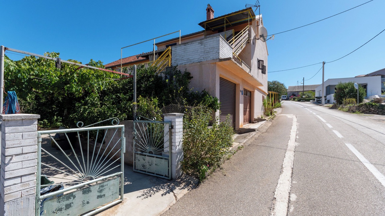 Photo of Outdoor in Luka