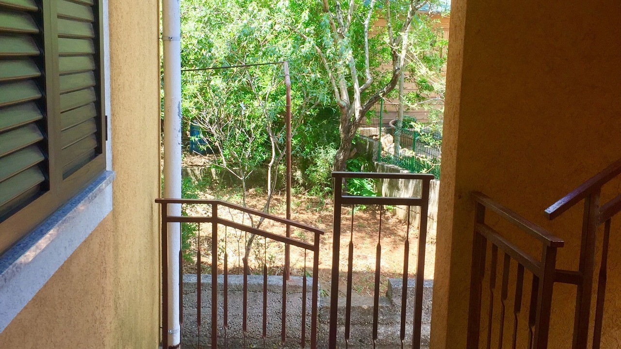 Photo of Others in Cres