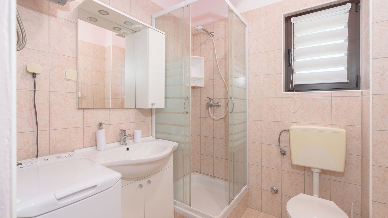 Photo of Bathroom in Rtina