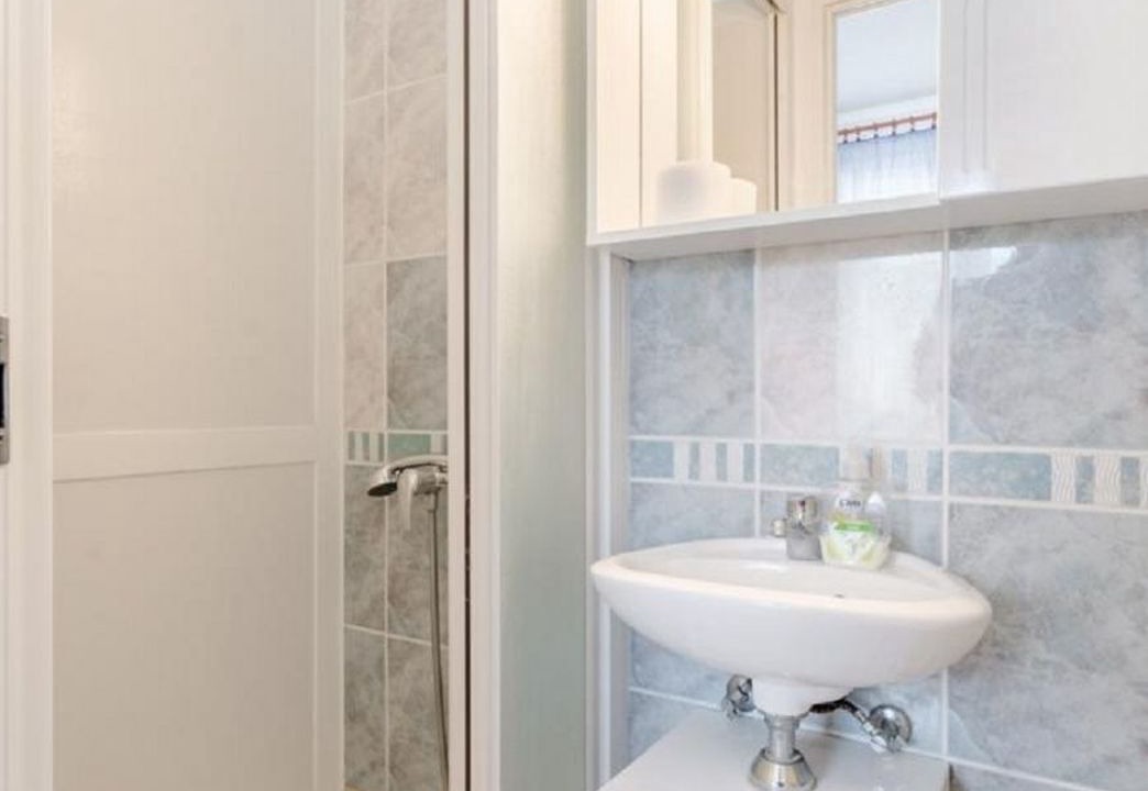 Photo of Bathroom in Mirce