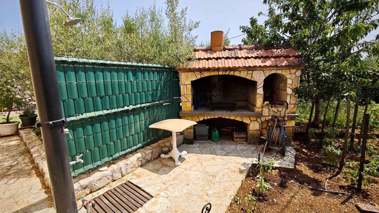 Photo of Patio Balcony in Gabonjin