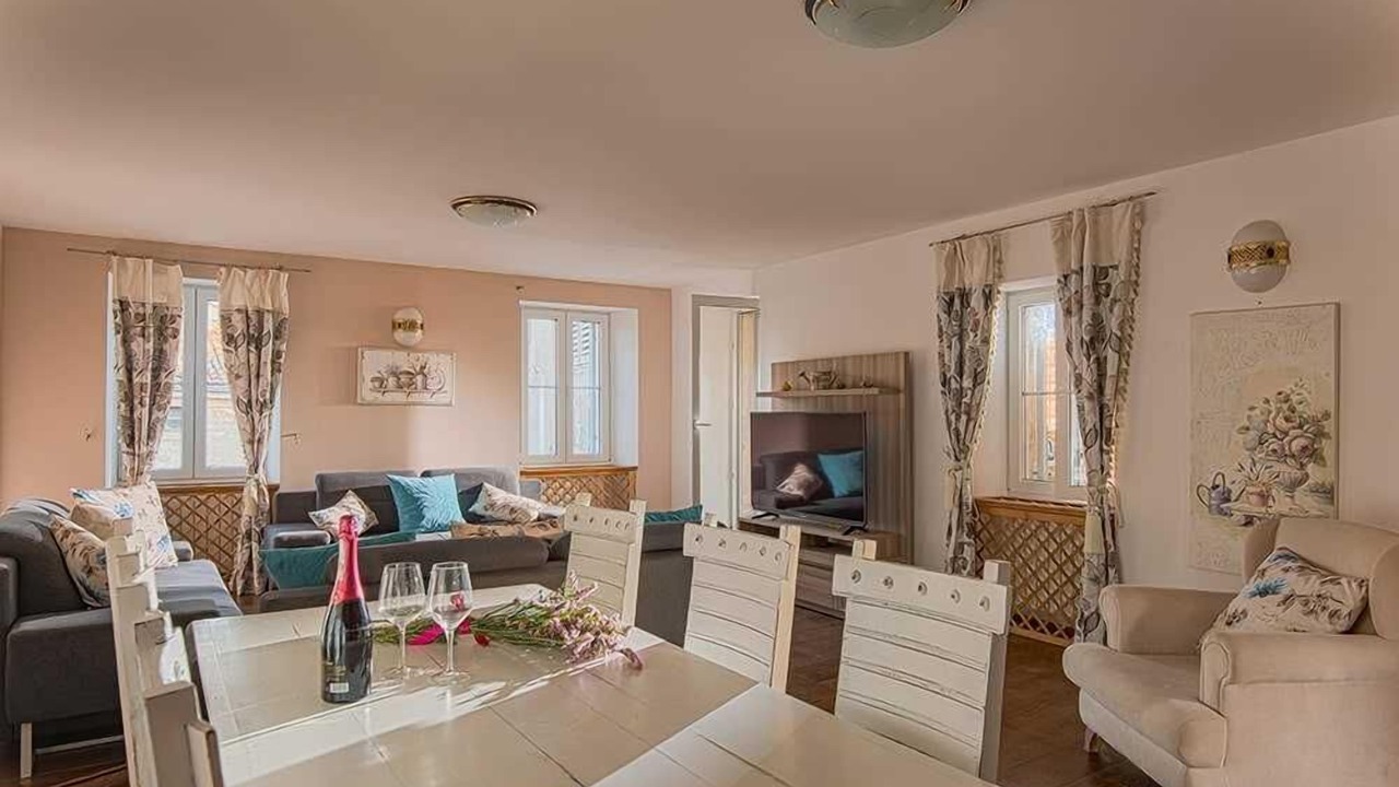 Photo of Livingroom in City Center