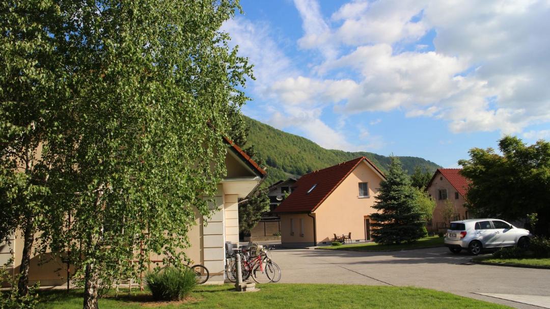 Photo of Others in Straza