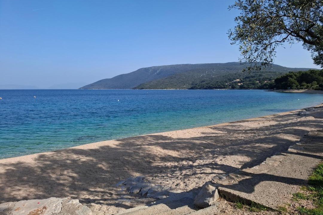 Photo of Others in Cres