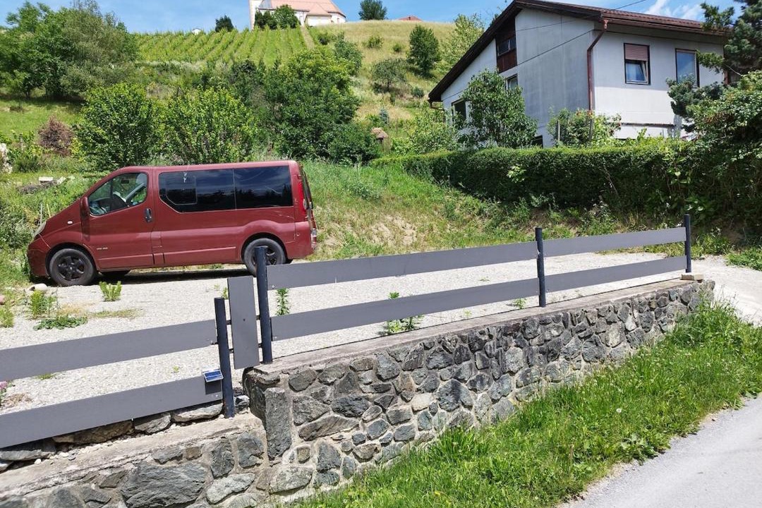 Photo of Others in Malecnik