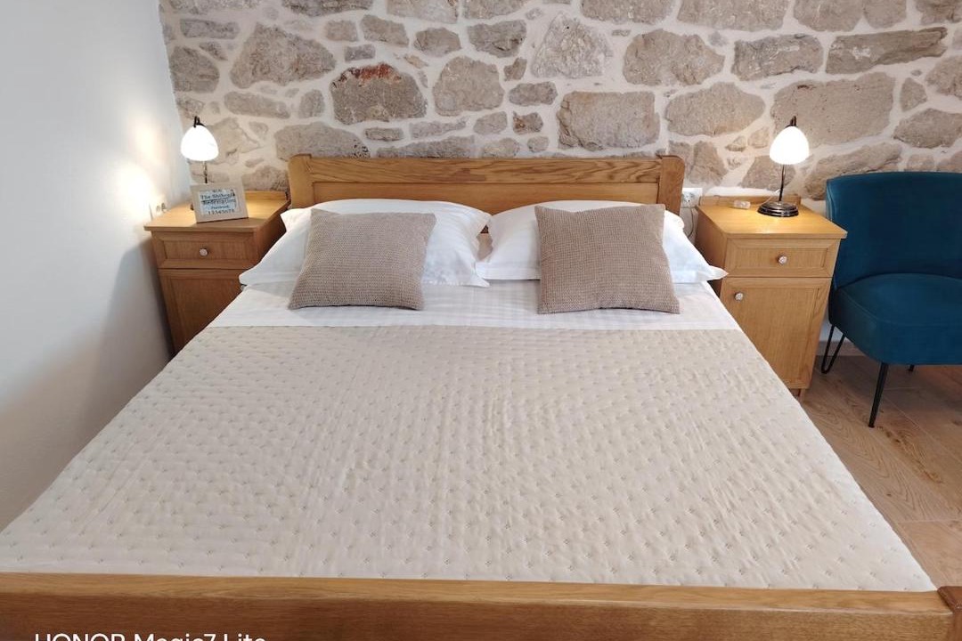 Photo of Others in Plisac