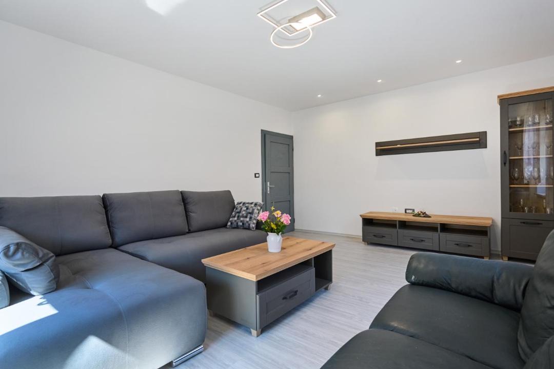 Photo of Others in Luce