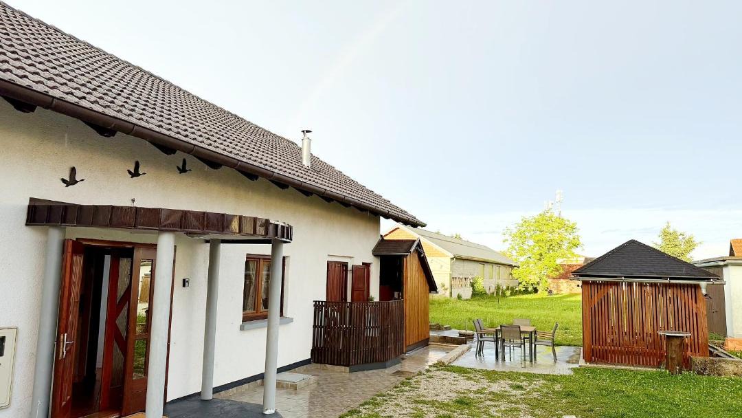 Photo of Others in Dobova