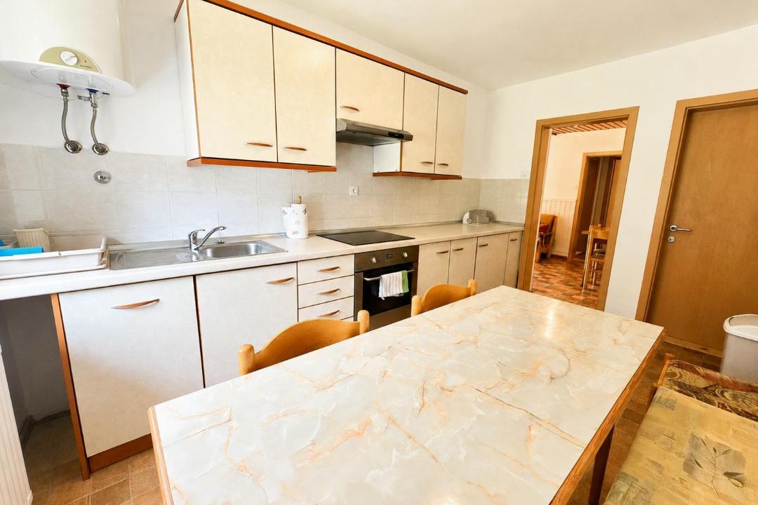 Photo of Kitchen in Ukanc