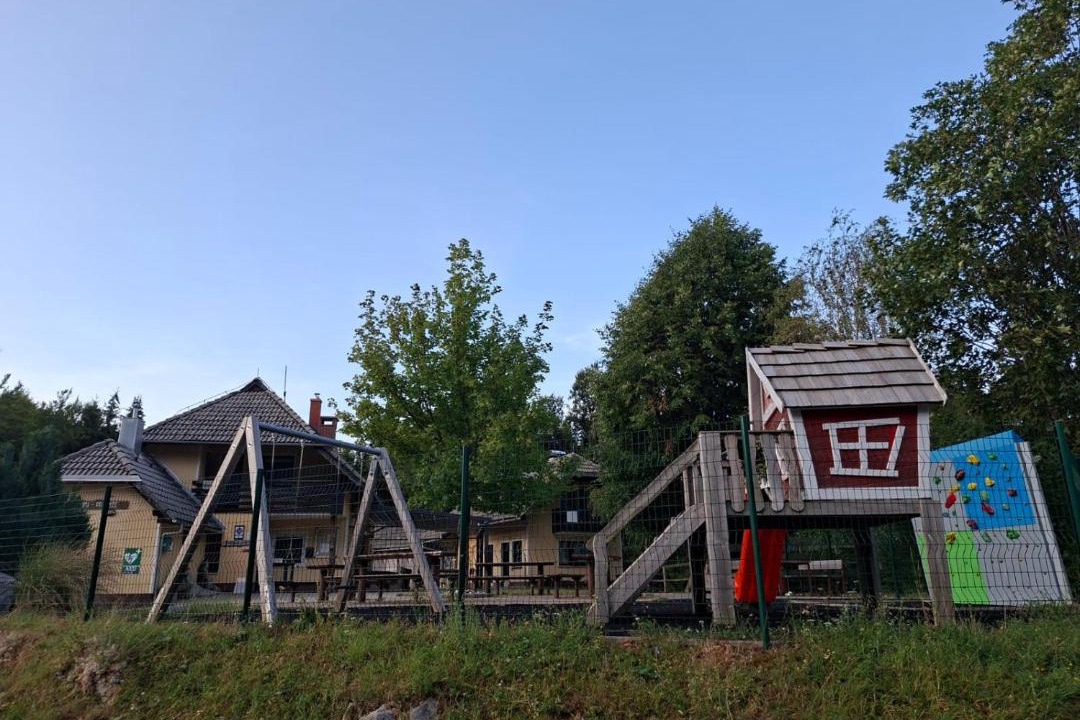 Photo of Others in Trzic