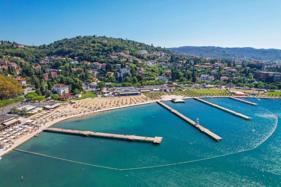 Photo of Others in Marezige