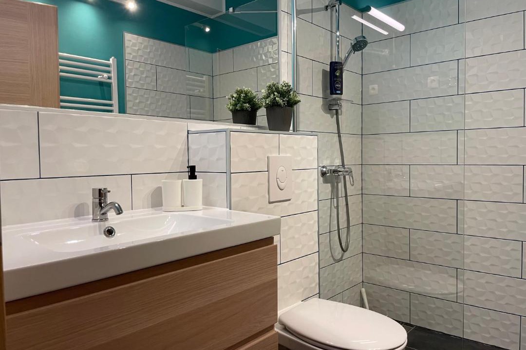 Photo of Bathroom in Lasko