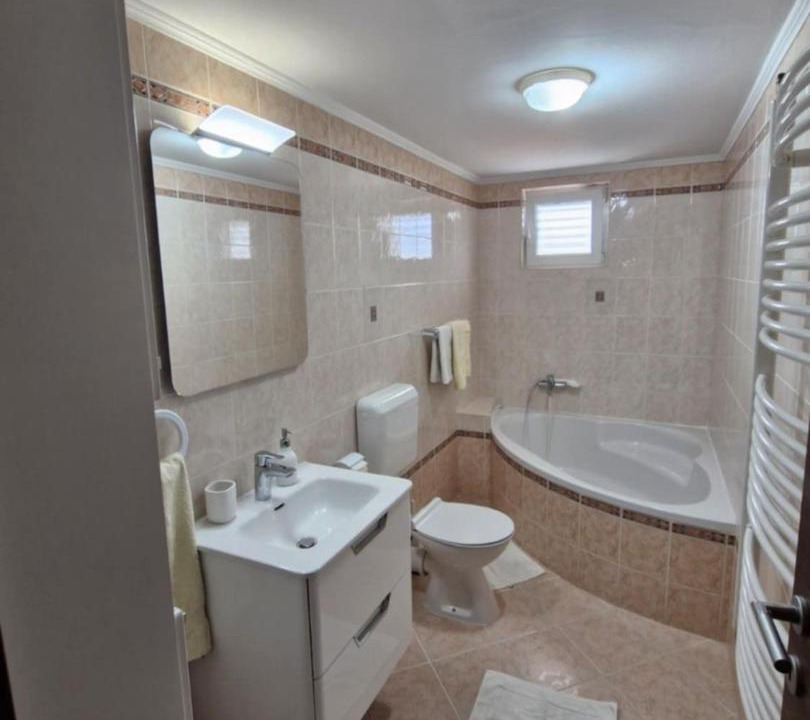 Photo of Bathroom in Suha Punta