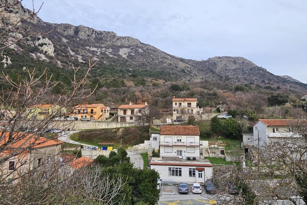 Photo of Others in Plomin