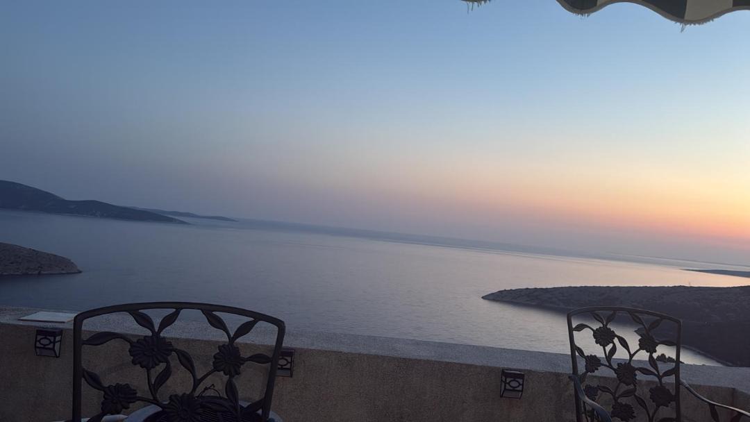 Photo of Others in Ustrine
